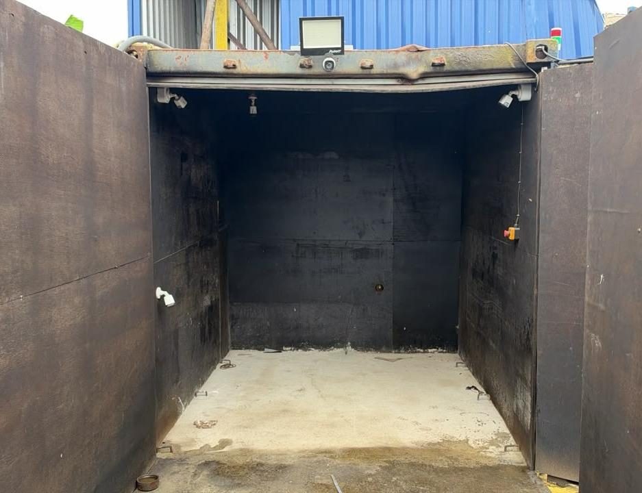 Interior do bunker de teste